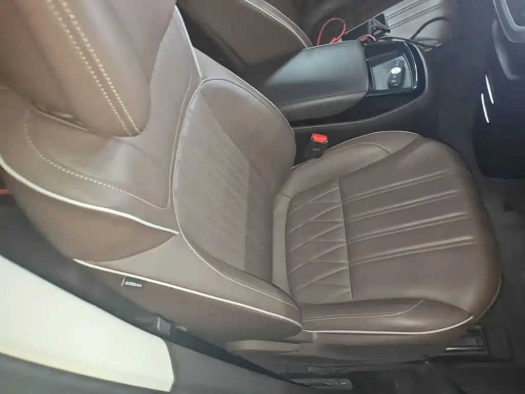Roewe iMAX8 2024 2023 400TGI Comfort Edition