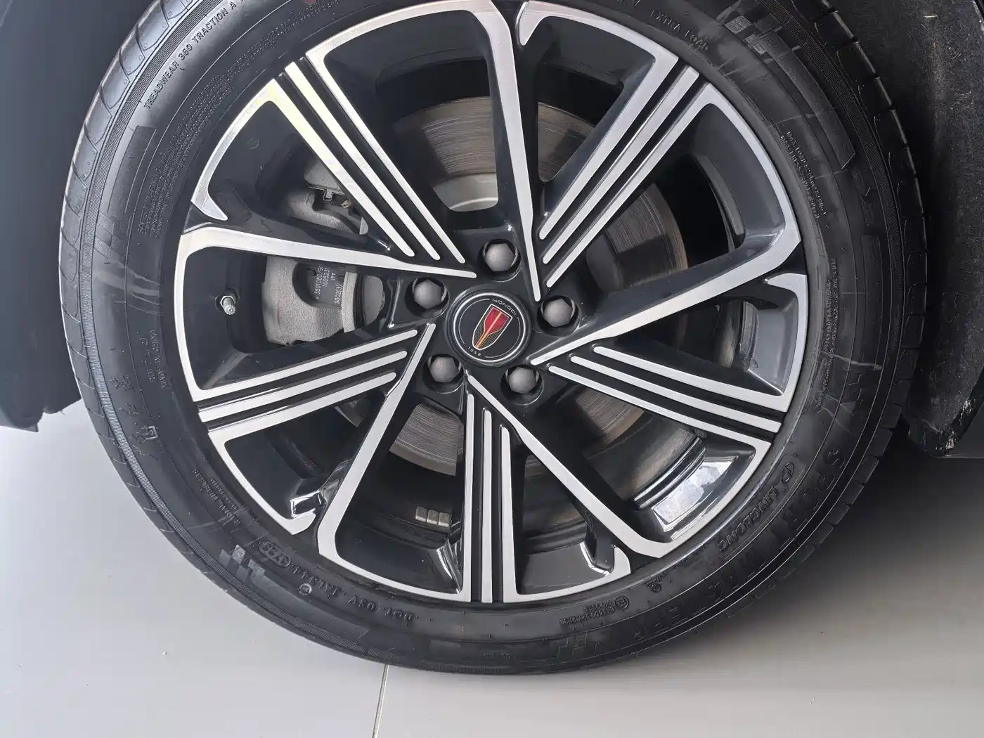 Hongqi H5 PHEV 2026 2025 170 Super Hybrid Edition