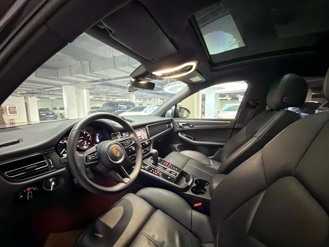 Porsche Macan 2022 Macan 2.0T фото 8