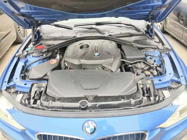 BMW 3 Series 2017 330i M Sport — фото 3