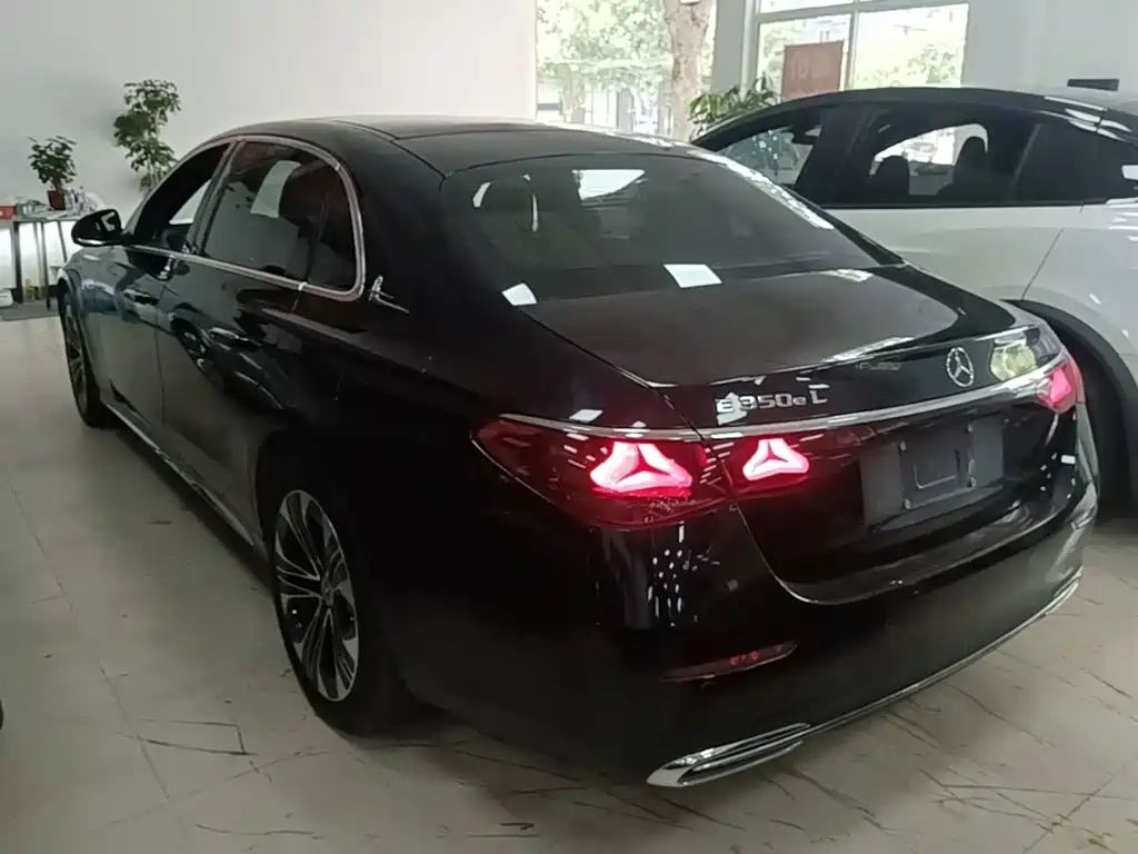 Mercedes-Benz E-Class New Energy 2025 2024 E 350 e L Plug-in Hybrid Sedan