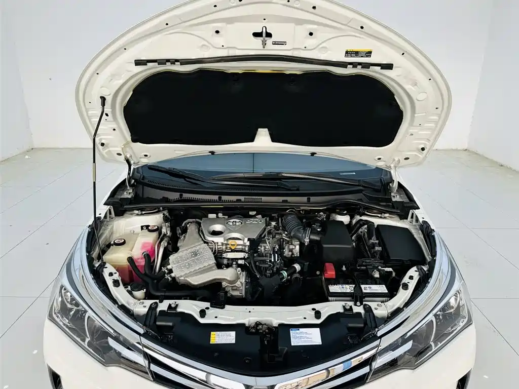 Toyota Corolla 2017 Facelift 1.2T S-CVT GL-i фото 24