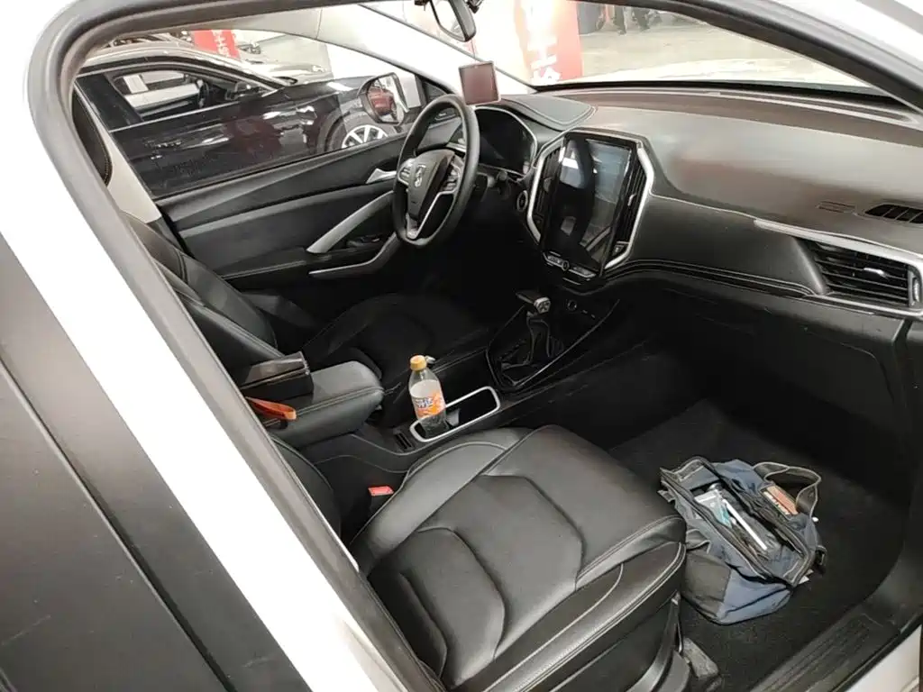 Baojun 530 2020 2020 1.5T CVT Luxury Connect 6-seater