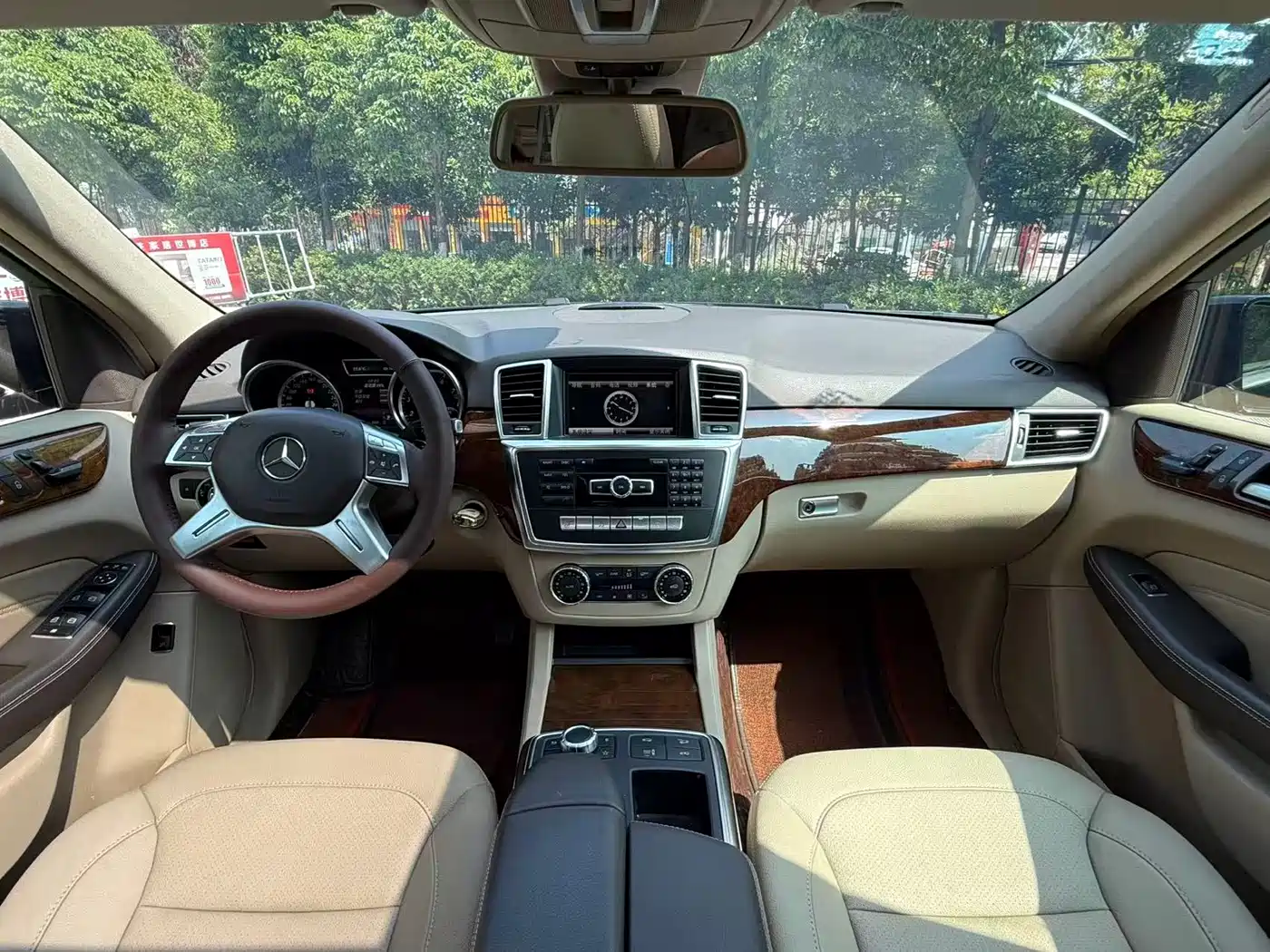 Mercedes-Benz M-Class 2014 ML 400 4MATIC Dynamic фото 17