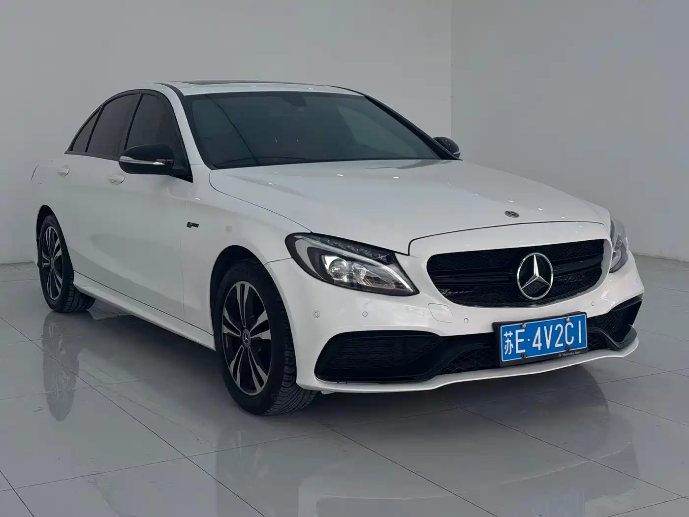 Mercedes-Benz C-Class 2017 Facelift C 200 Sport Edition фото 3
