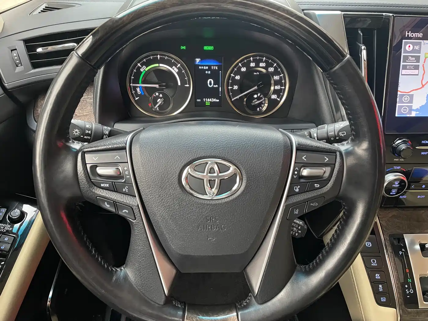 Toyota Alphard 2021 Hybrid 2.5L Premium фото 9