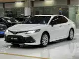 Фото 1 - Toyota Camry