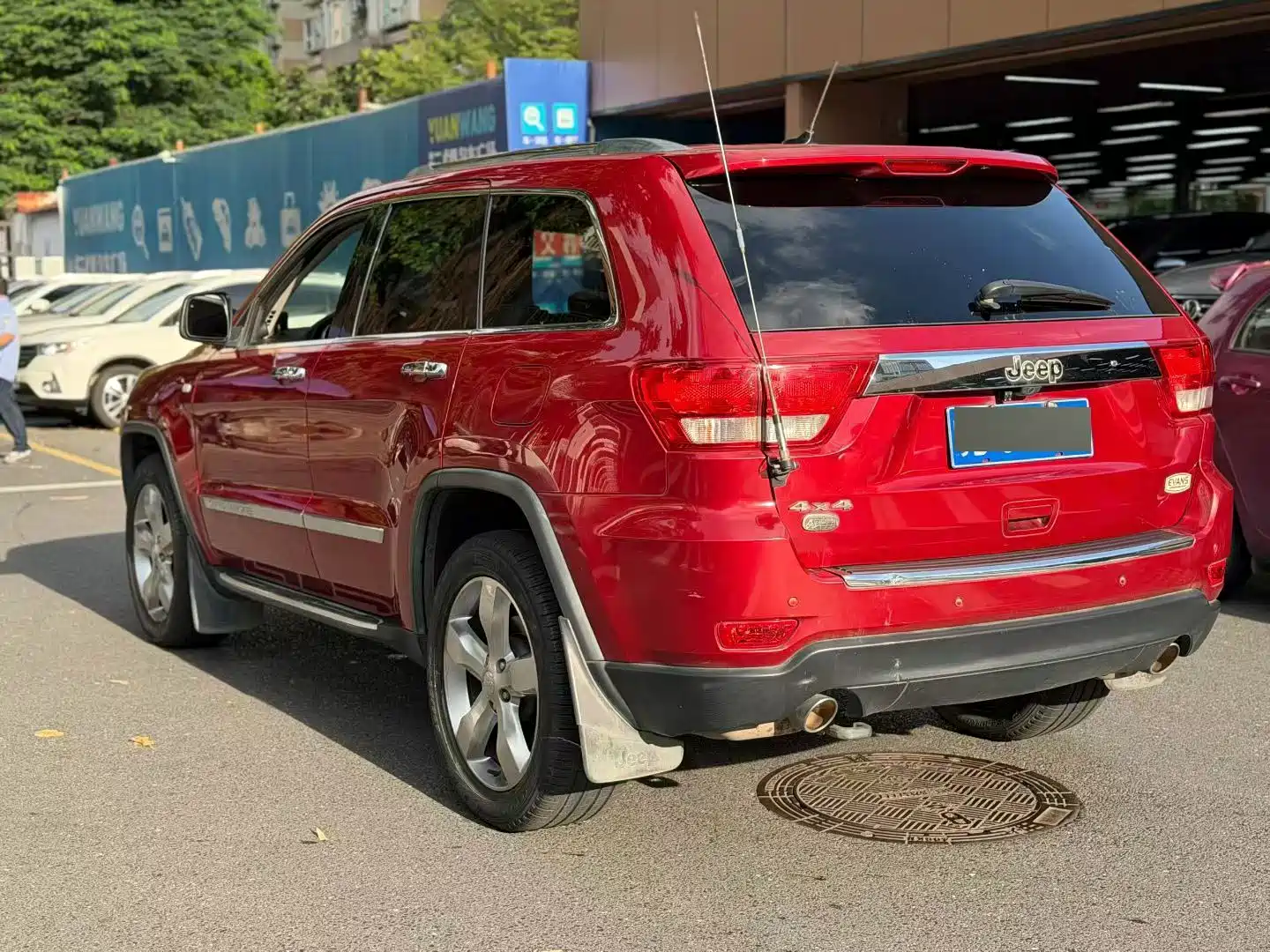 Фото 7 - Jeep Grand Cherokee (Import)