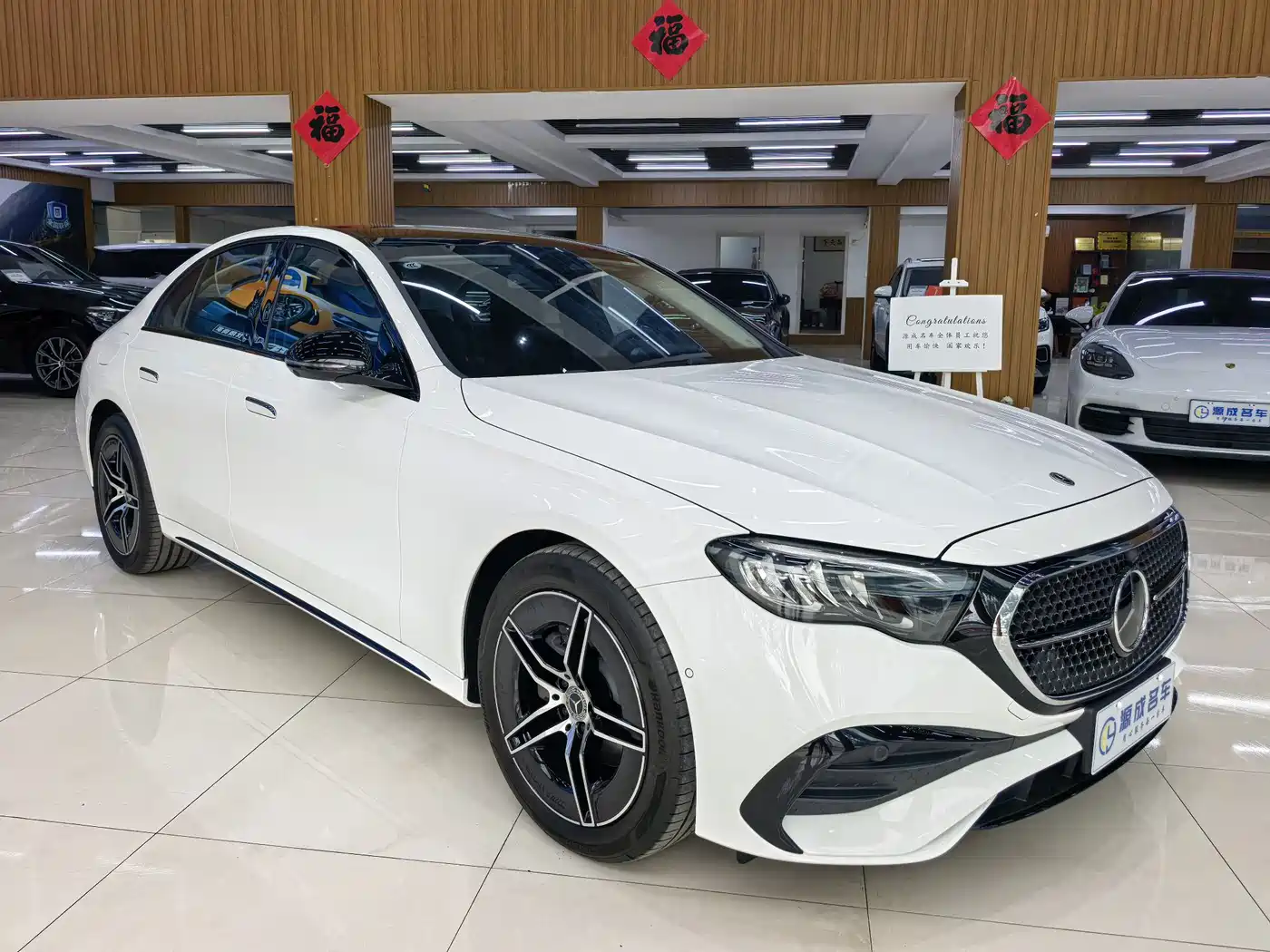 MERCEDES-BENZ E CLASS