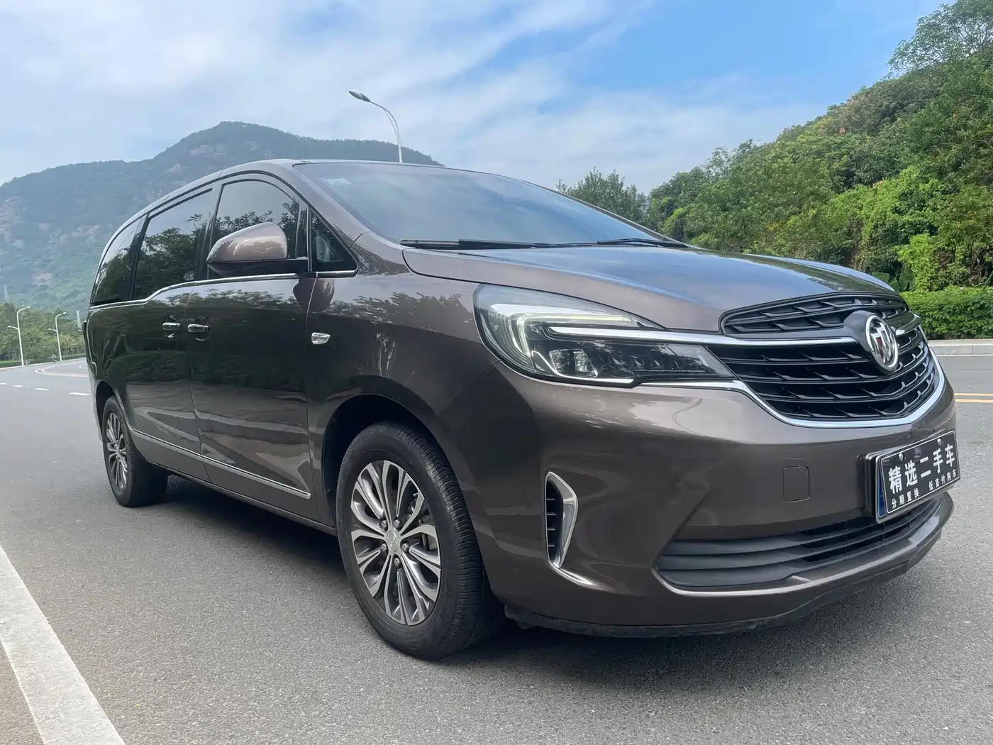 BUICK GL8