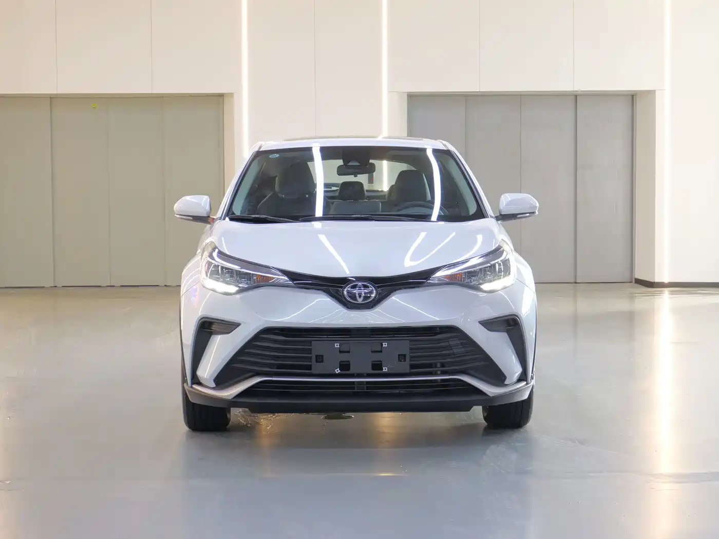 Toyota IZOA, миниатюра 2