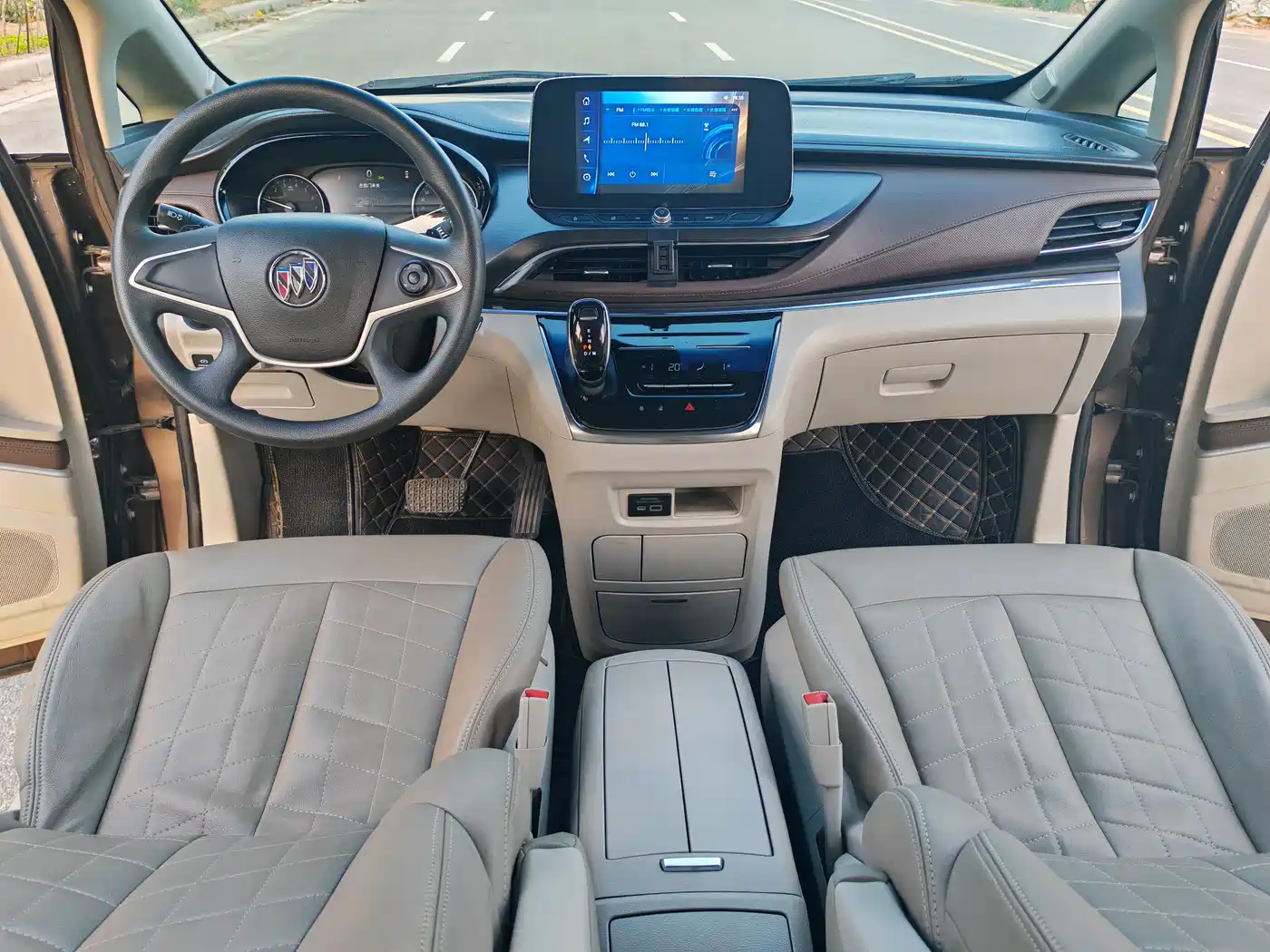 Buick GL8 2022 Land Business Class 652T Comfort фото 5
