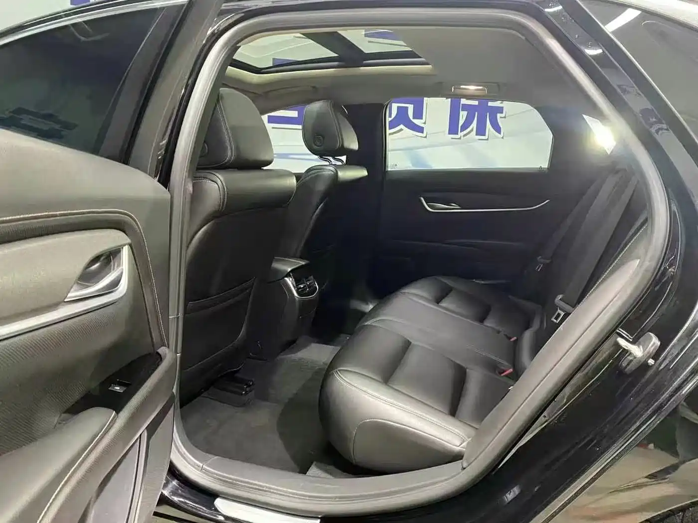 Cadillac XTS 2019 2018 28T Elite