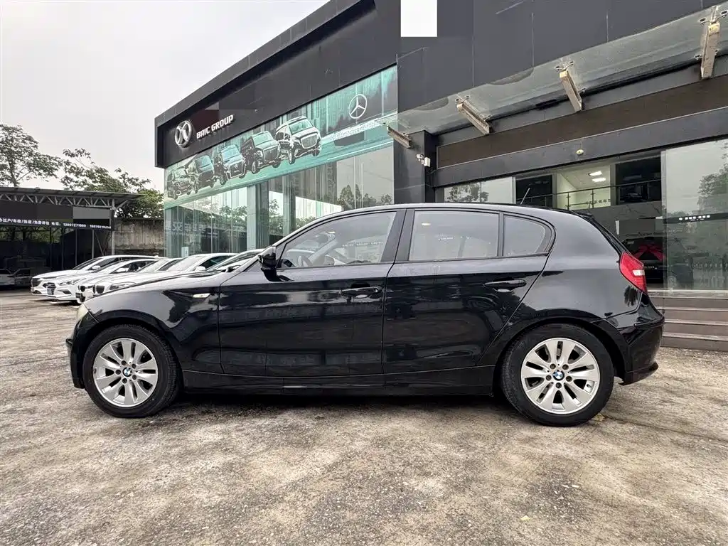 BMW 1 Series (Import) 2008 120i Automatic фото 4