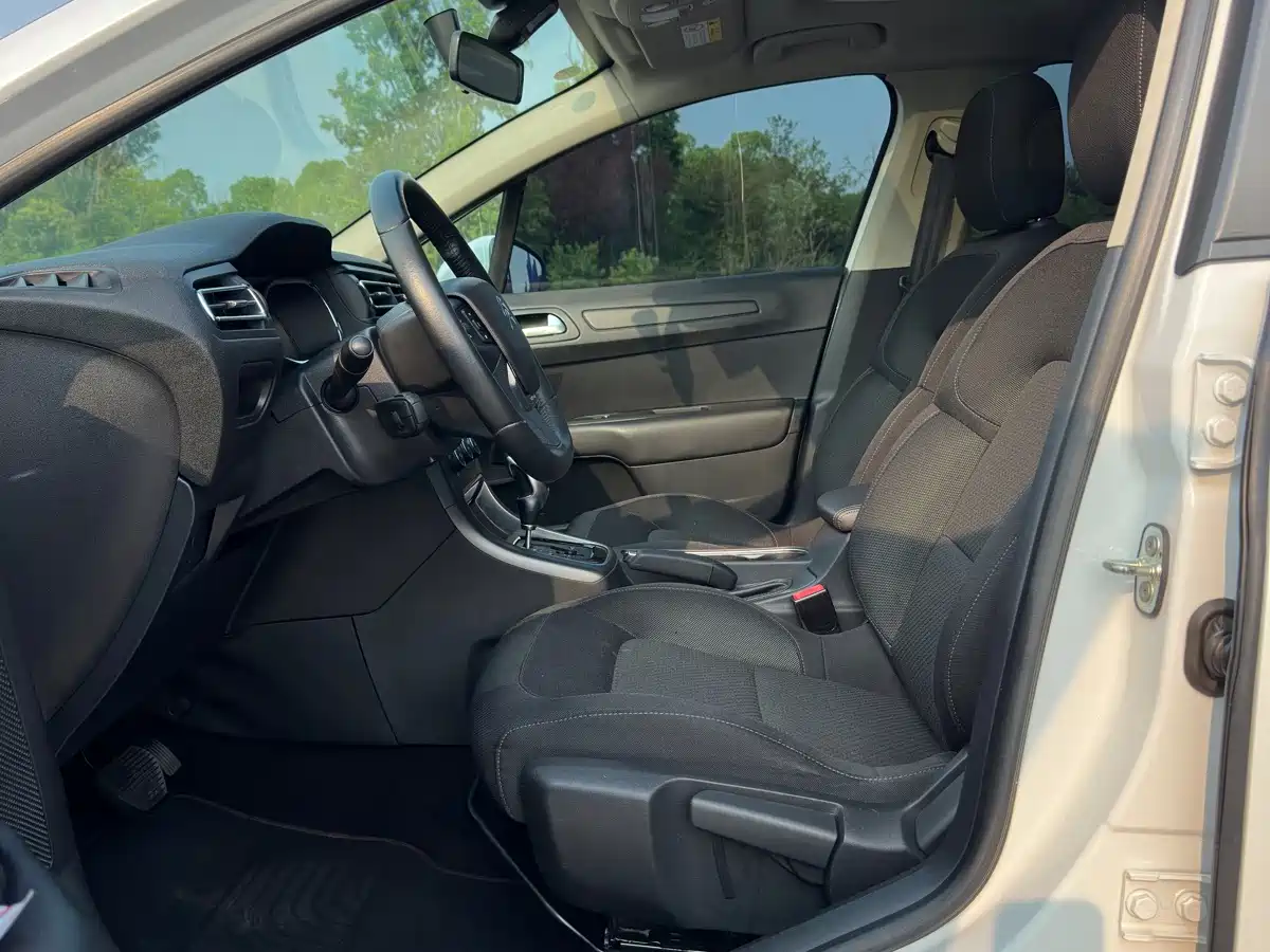 Citroën C4 C-Quatre 2018 2018 1.6L Auto Luxury