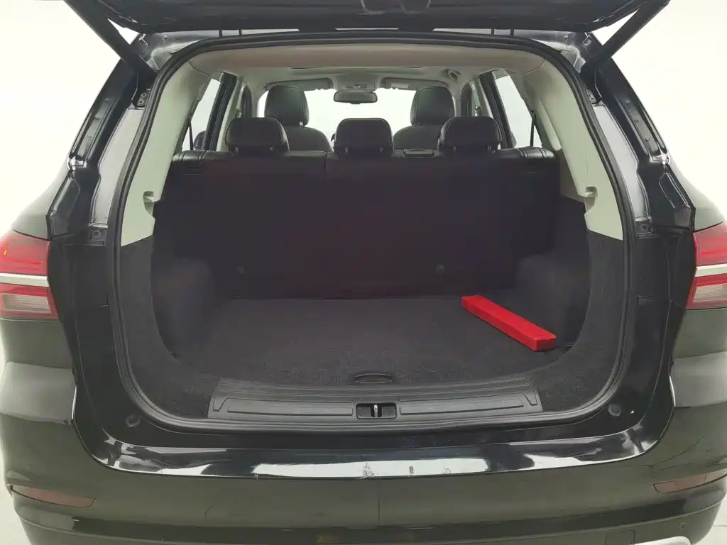Photo 16 - Roewe RX5