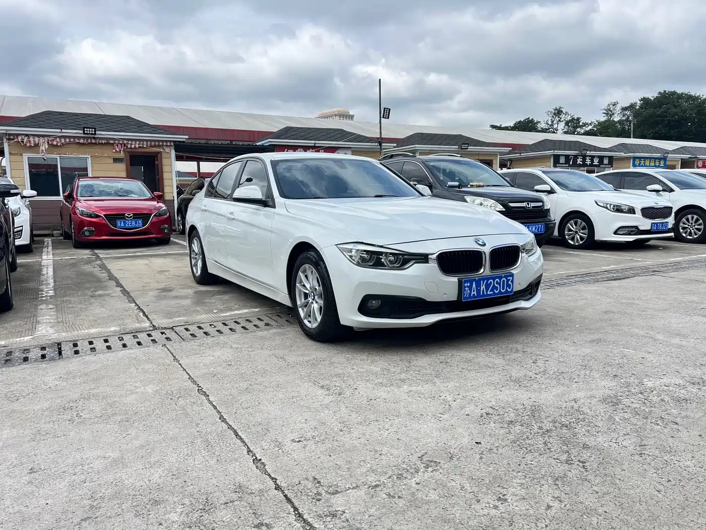 Фото 2 - BMW 3 Series