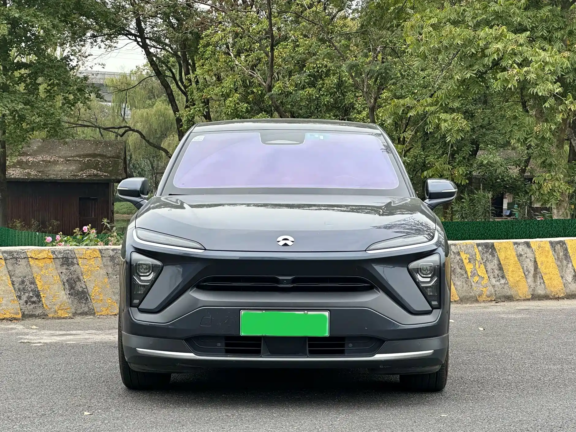 Фото 2 - NIO EC6