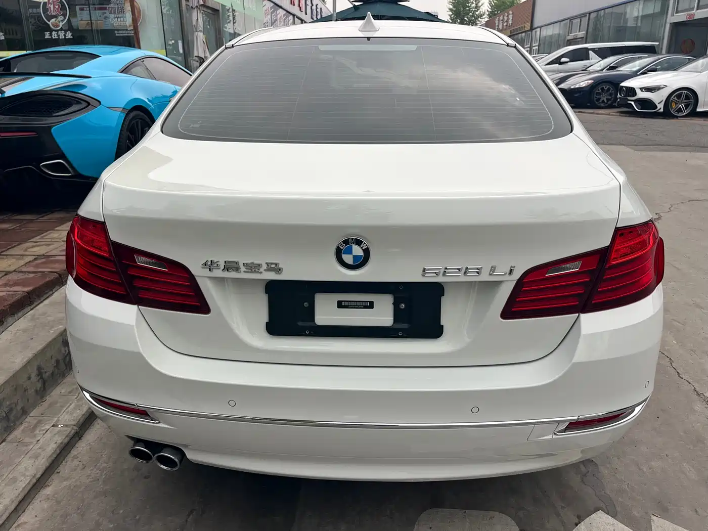 BMW 5 Series 2014 528Li Luxury Design Package фото 3