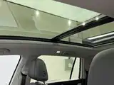 Photo 15 - Volkswagen Teramont