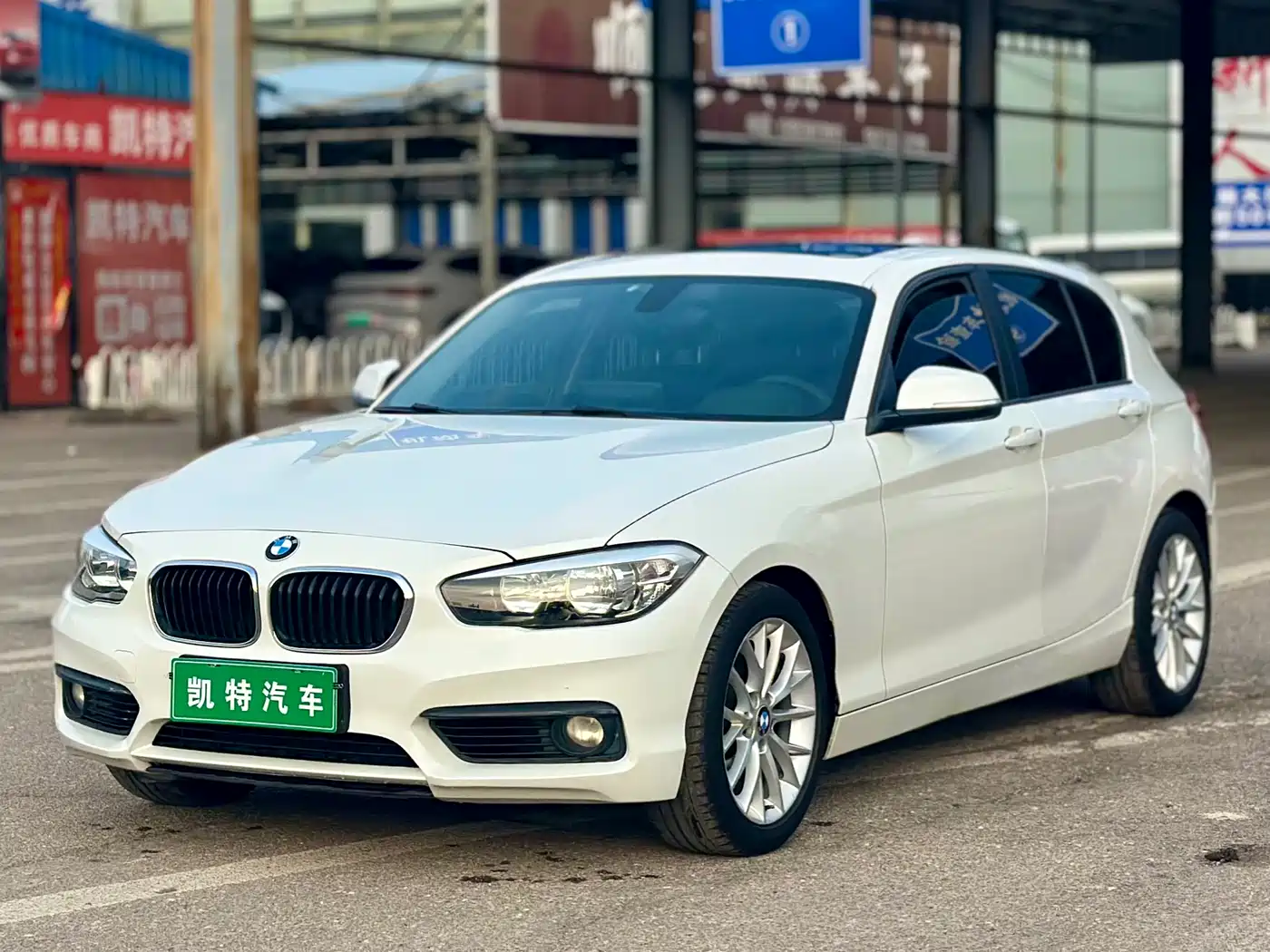 BMW 1 Series (Import) 2016 120i Leading Model