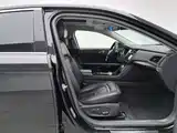 Photo 23 - Ford Taurus