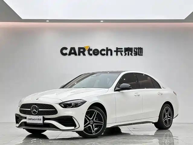 Mercedes-Benz C-Class 2023 Facelift C 260 L Night Sport Edition — фото 1