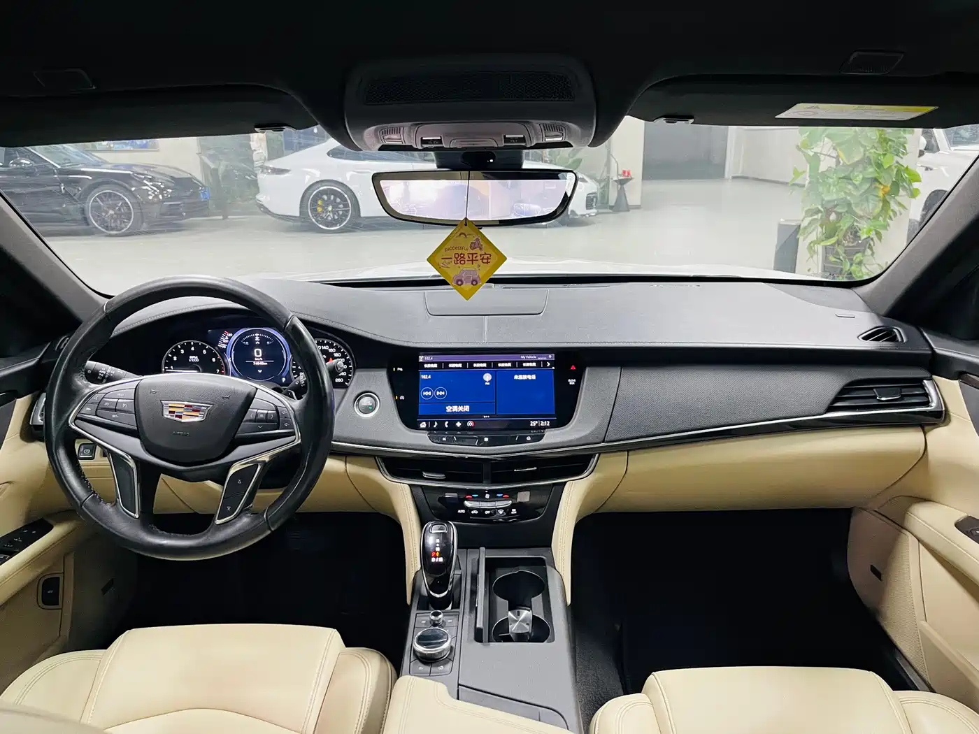 Cadillac CT6 2019 28T Fashion Model фото 7