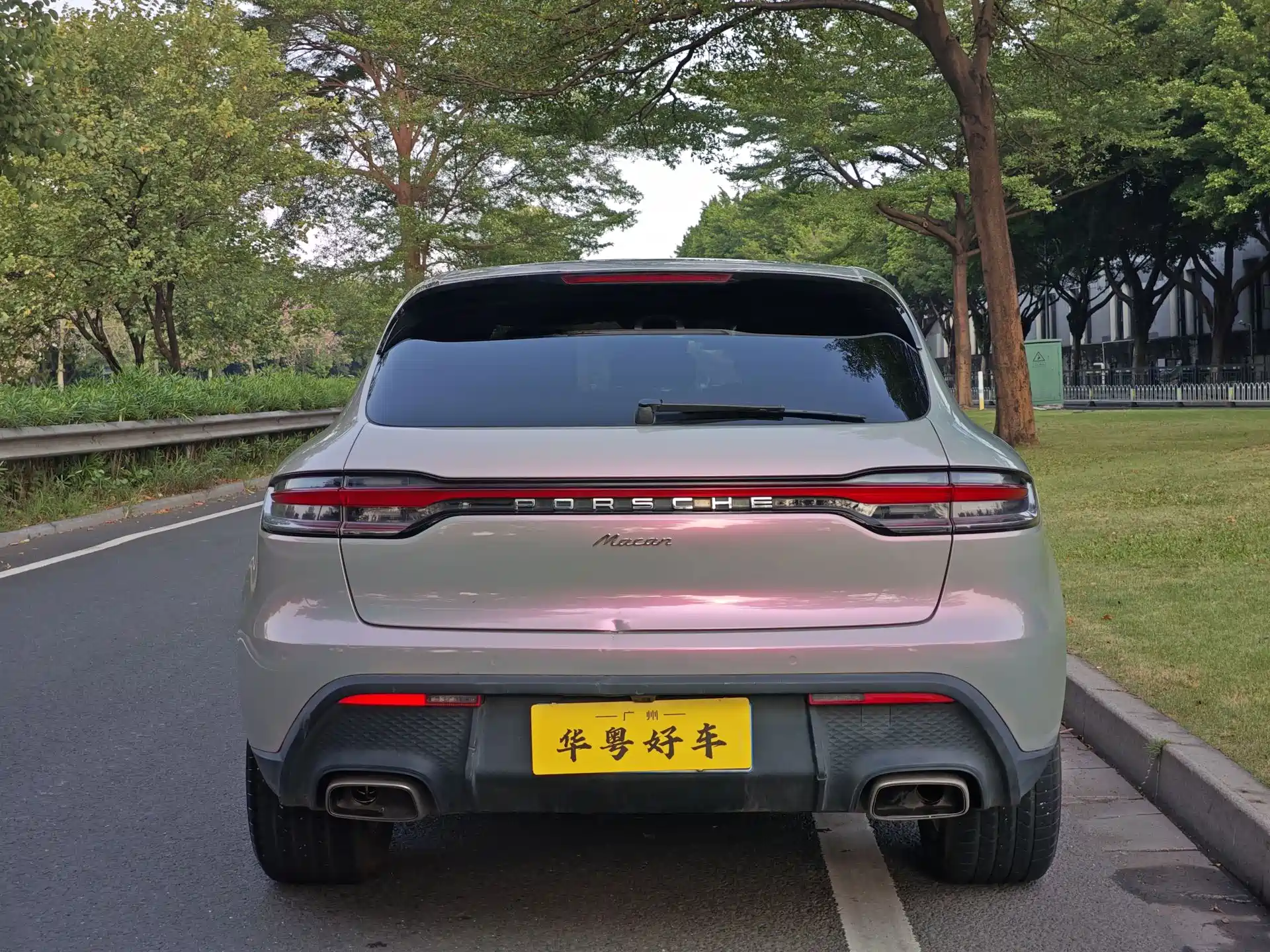 صورة 3 - Porsche Macan