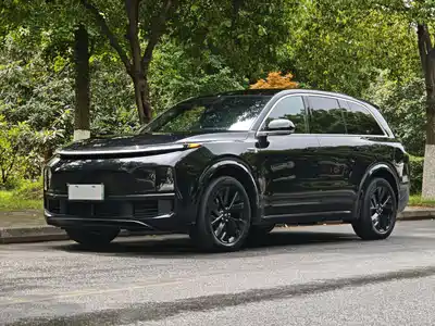 Li Auto L8