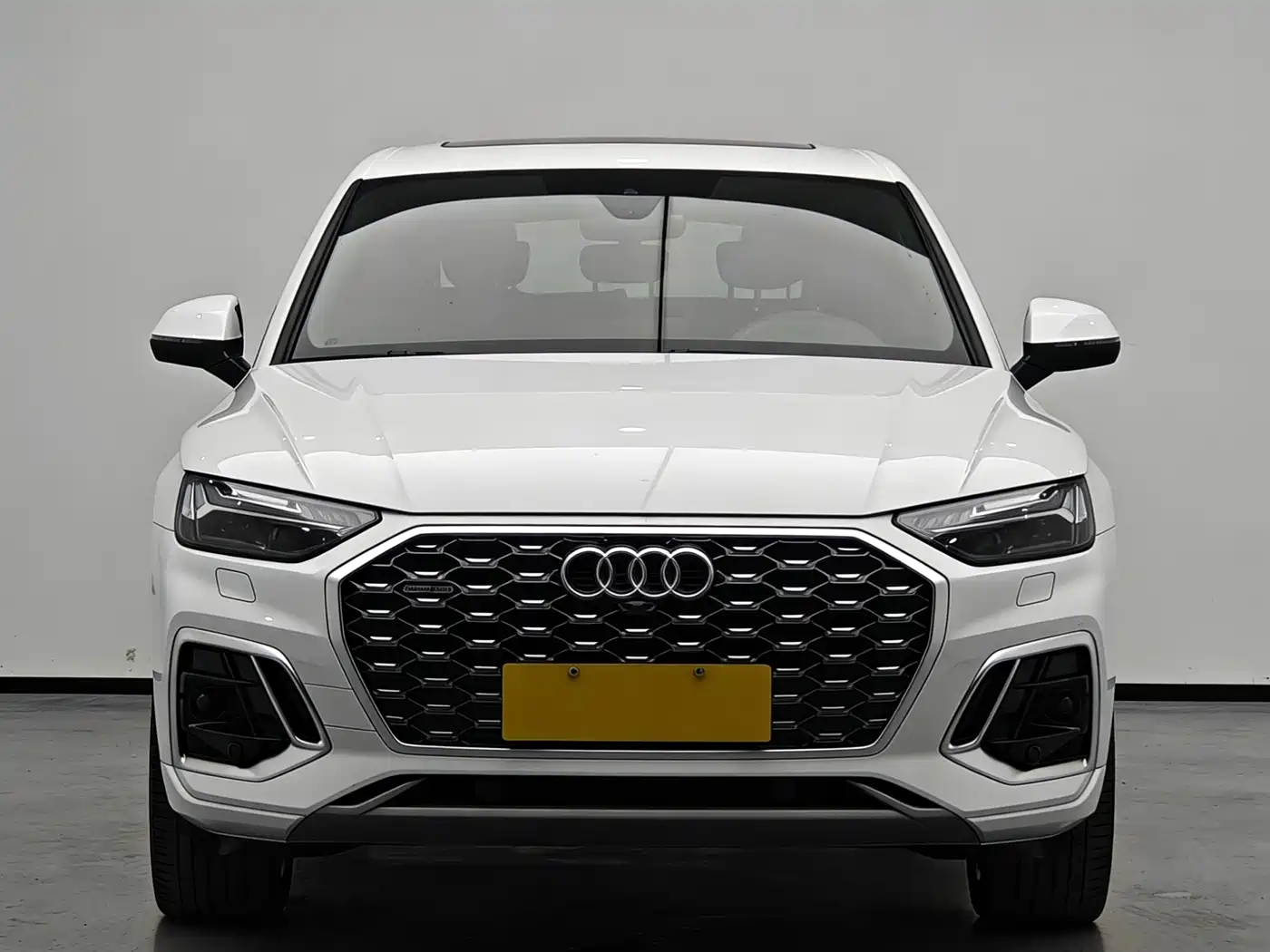 AUDI Q5L SPORTBACK