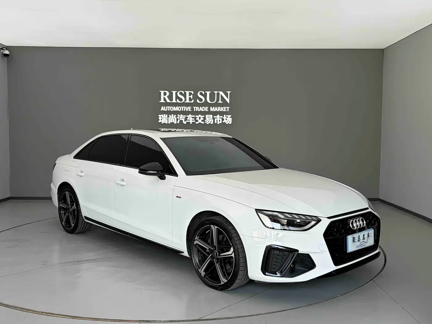 Audi A4L 2024 40 TFSI Luxury Dynamic фото 3