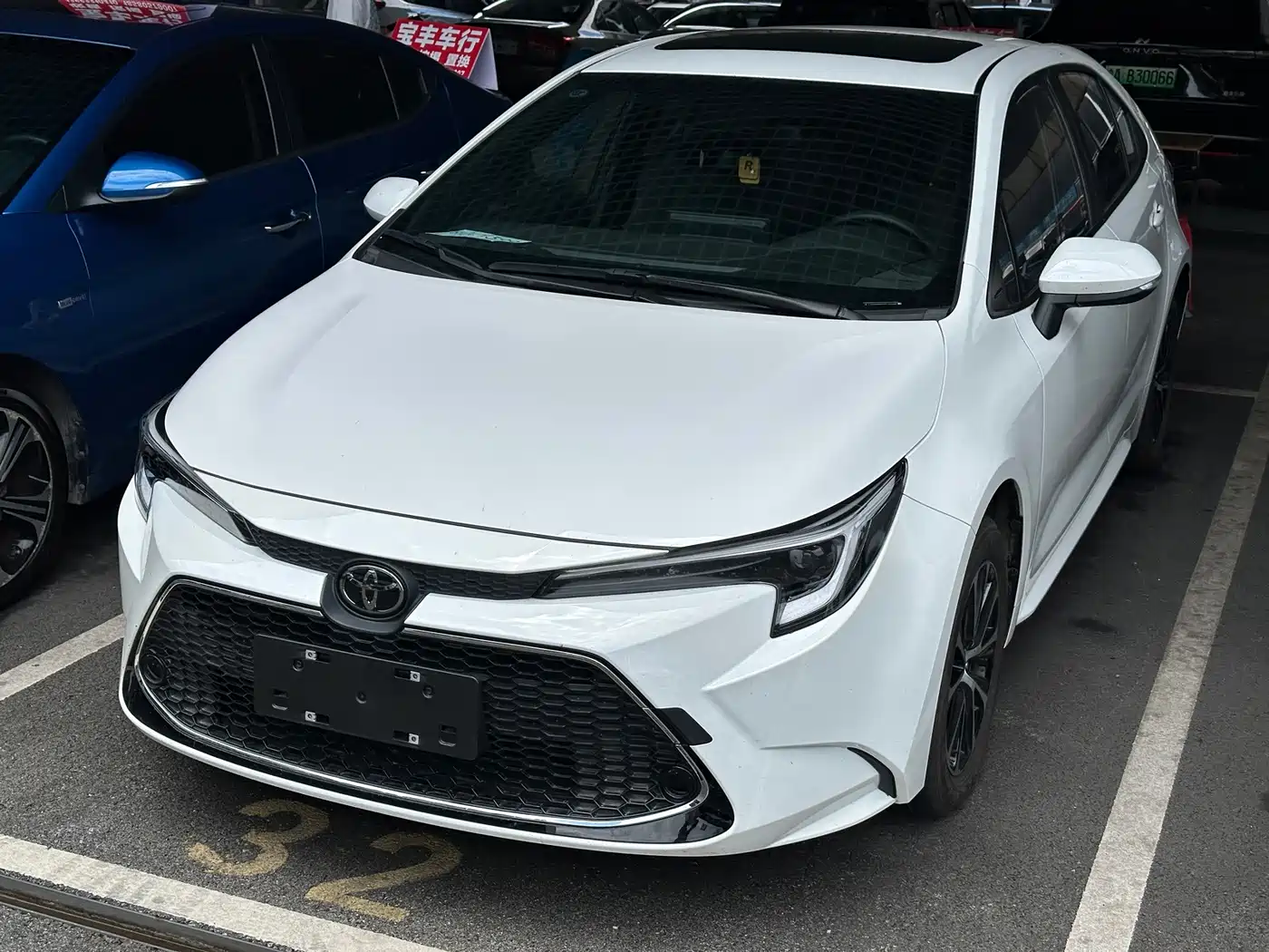 Toyota Levin 2025 2024 185T CVT Luxury Edition