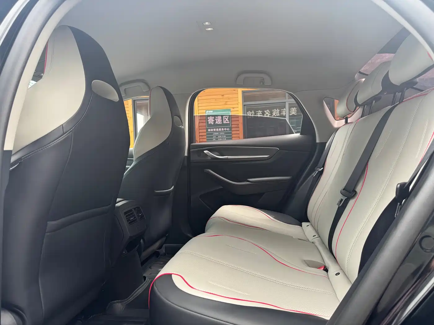 BYD Destroyer 05 2023 Champion Edition DM-i 55KM Luxury фото 8