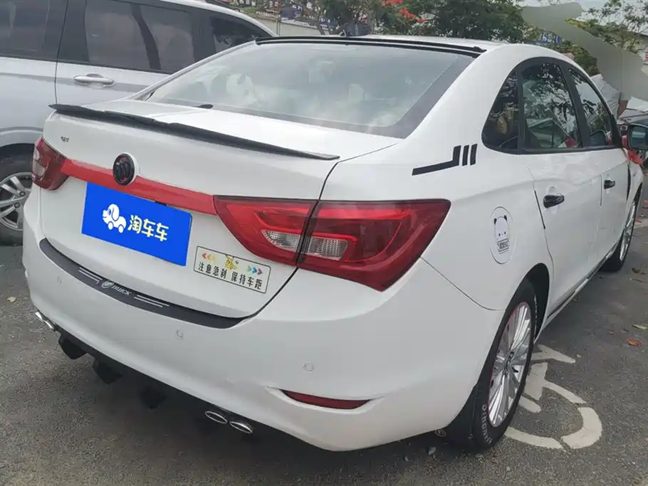 Buick Excelle 2016 15N Automatic Elite фото 3