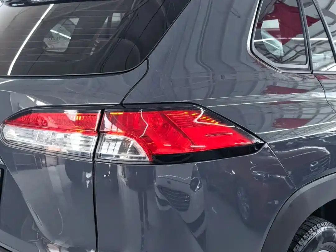 TOYOTA FENGLANDA