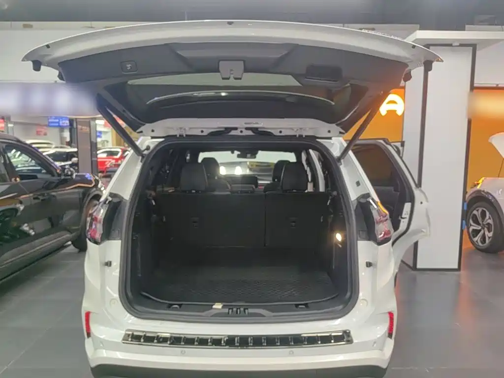Ford Edge 2022 2021 PLUS EcoBoost 245 AWD ST-Line 7-seater