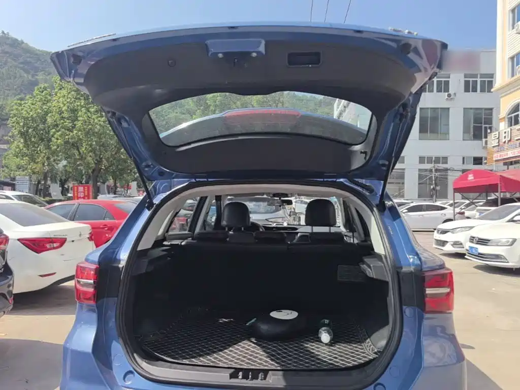 SWM Motor SWM G01 2020 2018 1.5T Automatic Smart UP