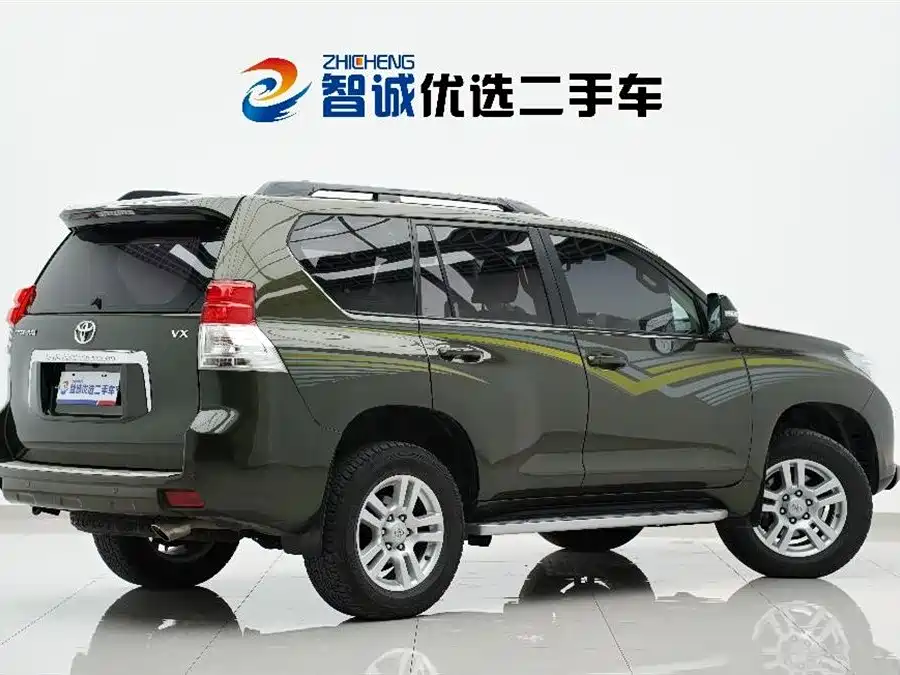 Toyota Prado 2010 4.0L Automatic VX NAVI фото 4