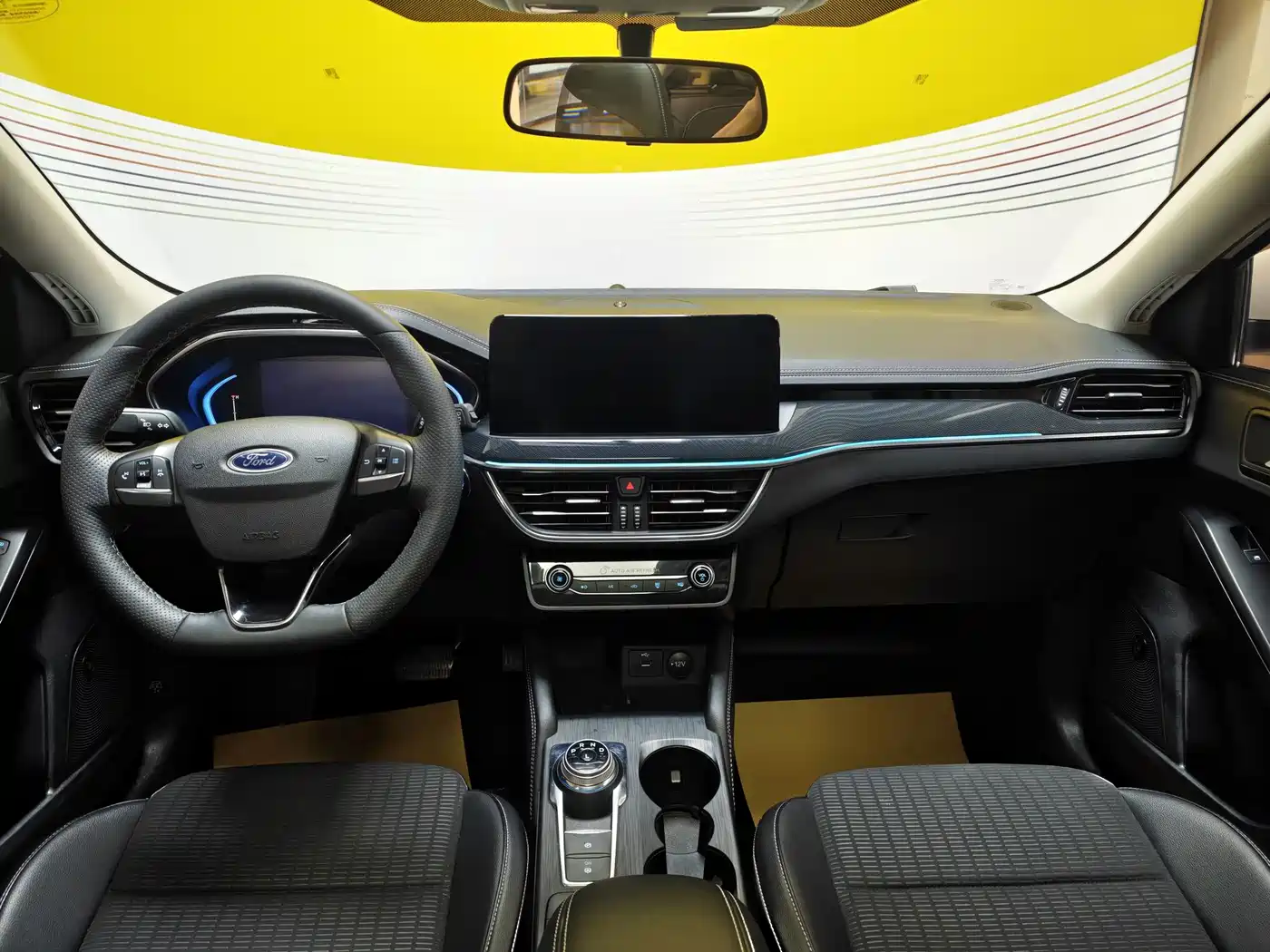 Ford Focus 2022 2021 Hatchback EcoBoost 180 Auto Trend