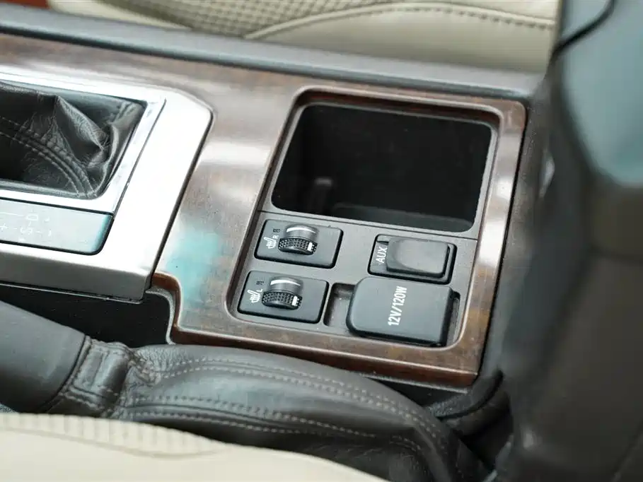 Toyota Prado 2010 4.0L Automatic VX NAVI фото 14