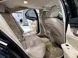 Фото 16 - Lexus ES