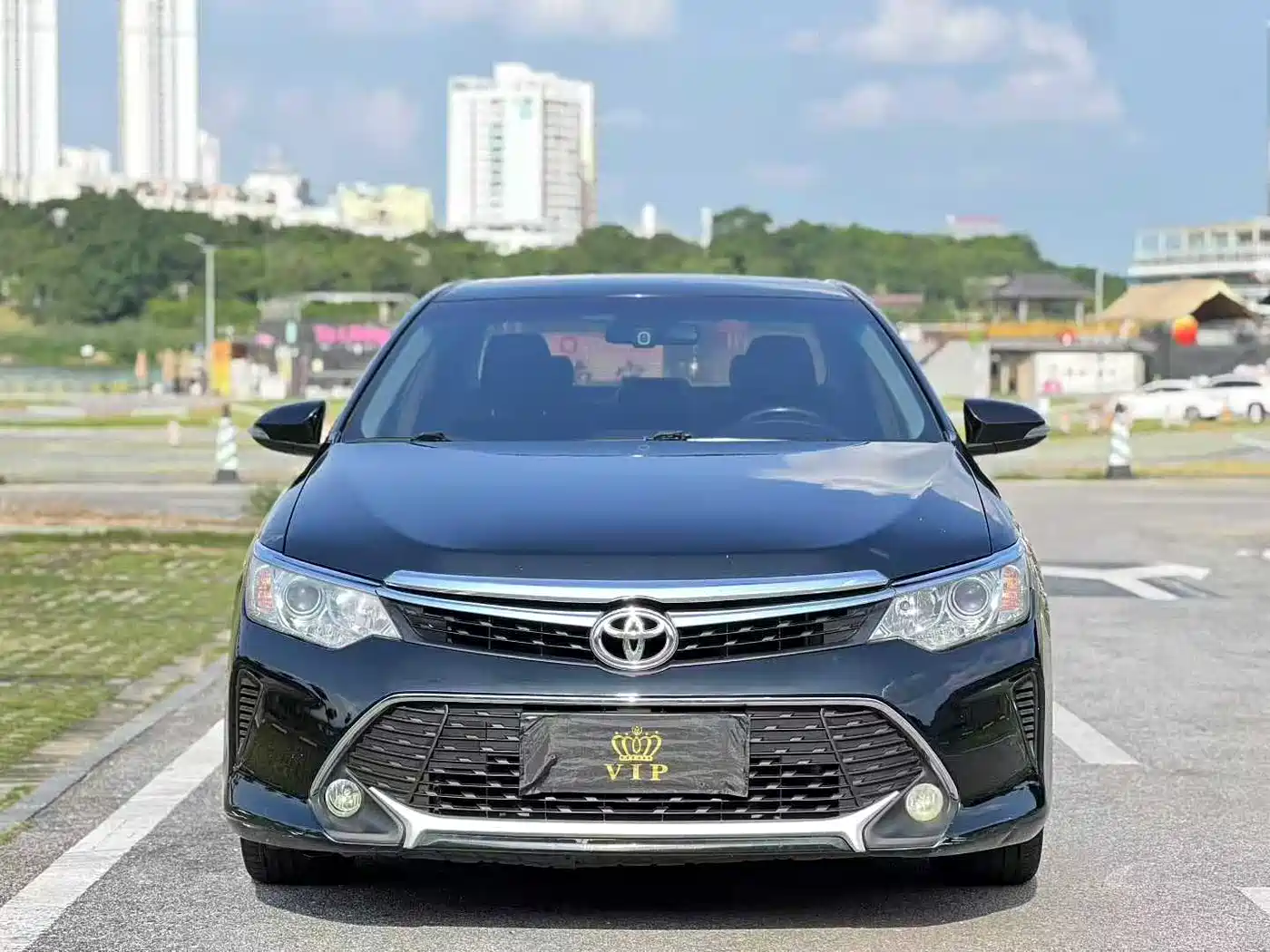 Toyota Camry 2015 2.0G Leading Edition фото 2