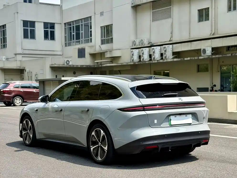 Фото 7 - NIO ET5T
