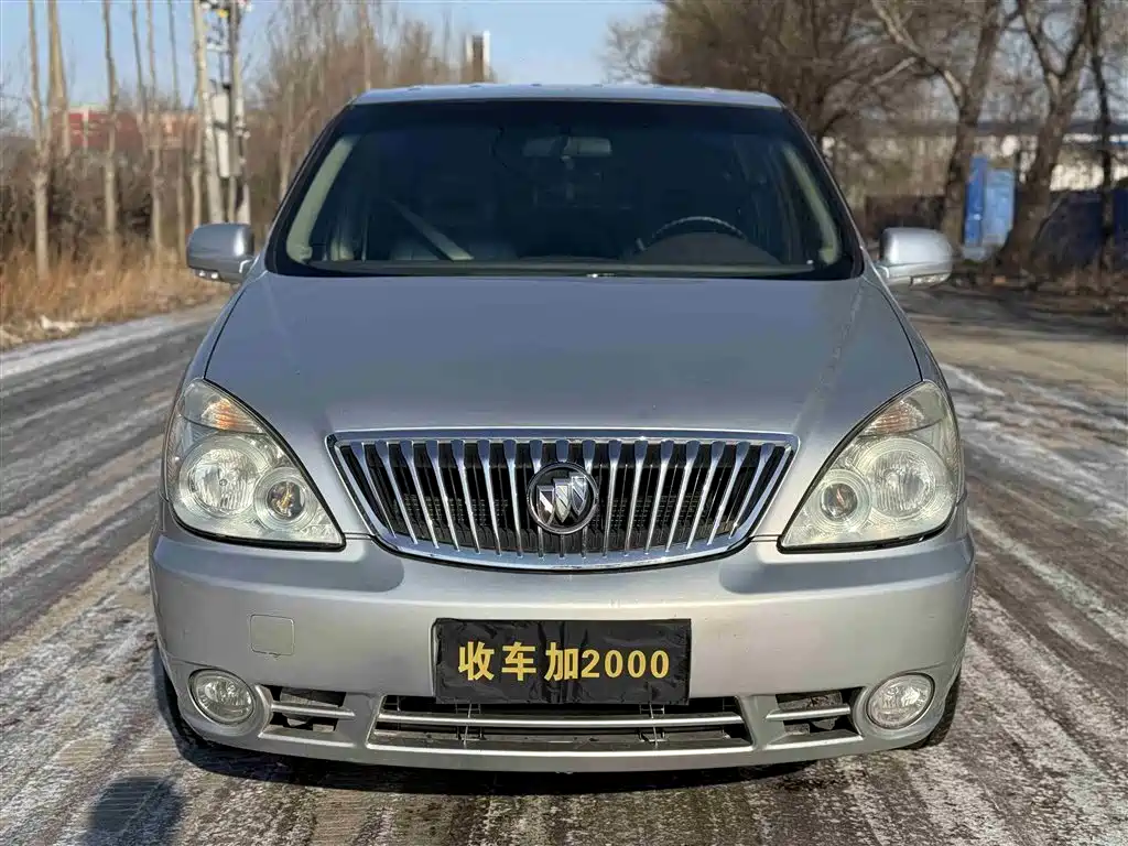 Buick GL8 2011 2.4L LT Executive Edition