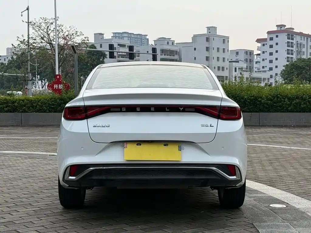 Geely Emgrand L 2022 2022 1.4T CVT Flagship