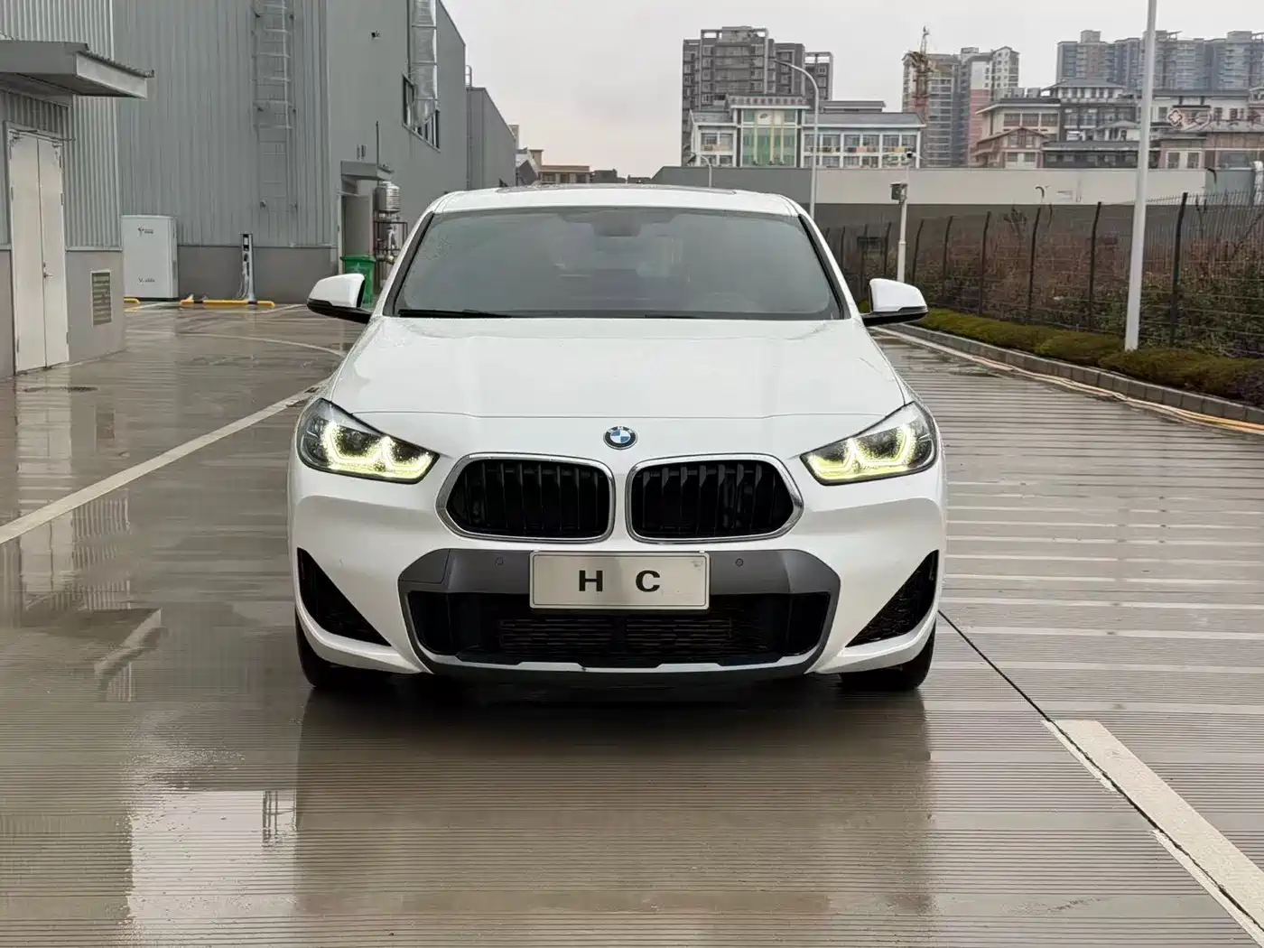 BMW X2