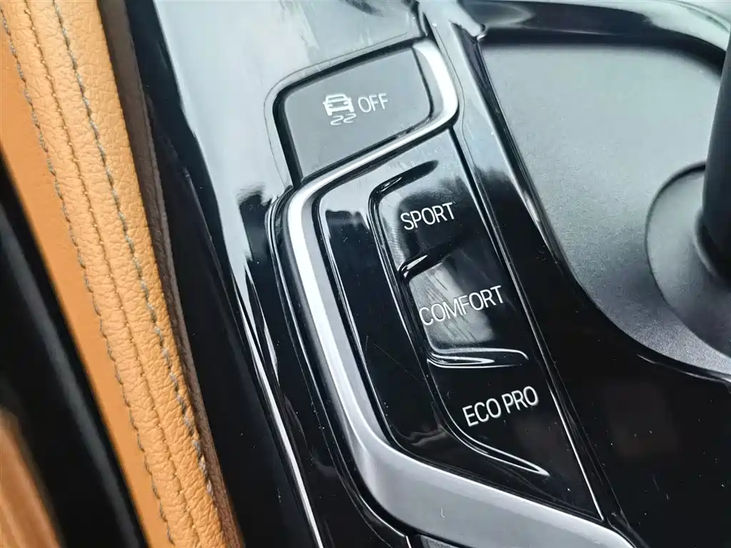 BMW 5 Series 2019 Facelift 530Li Premium M Sport Package фото 29