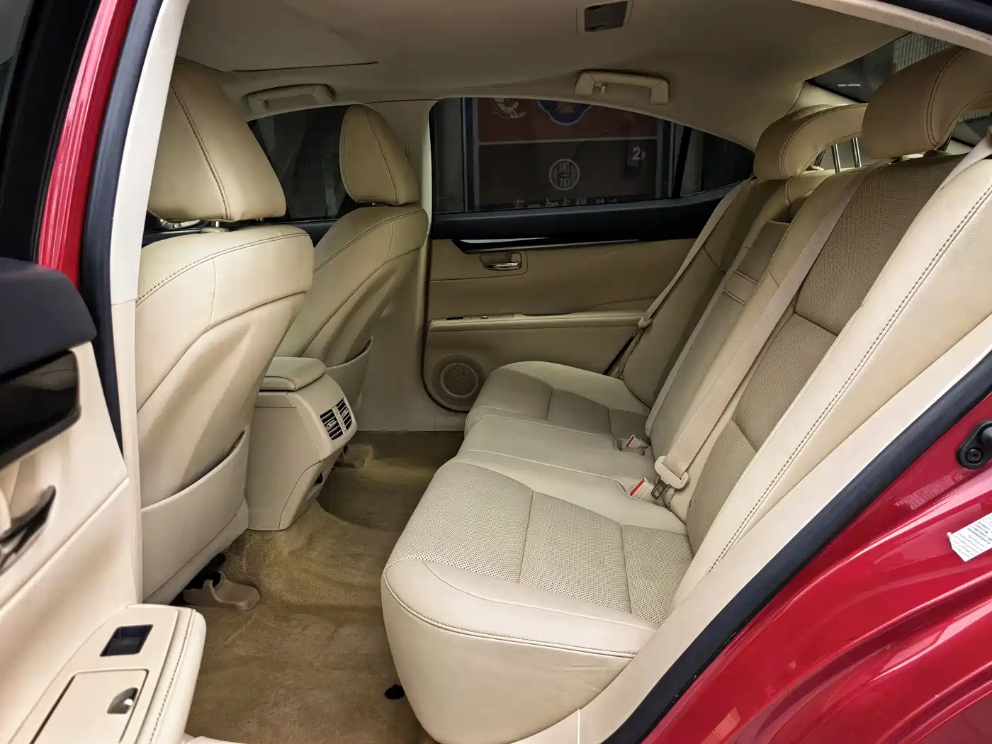 Lexus ES 2014 250 Elite Edition фото 12