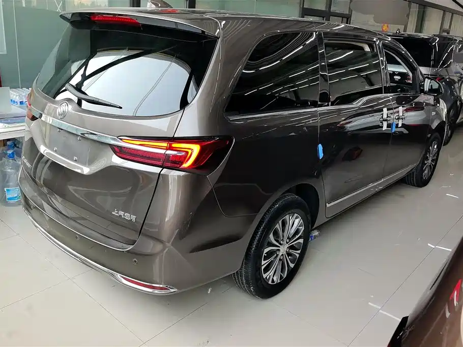 Buick GL8 2022 Land Business Class 652T Luxury фото 3